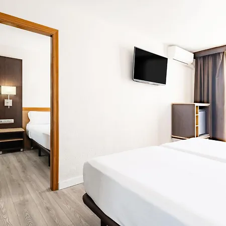 Szálloda Catalonia Oro Negro 3*