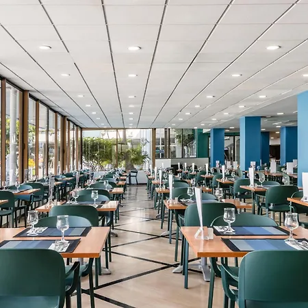 Szálloda Catalonia Oro Negro 3*