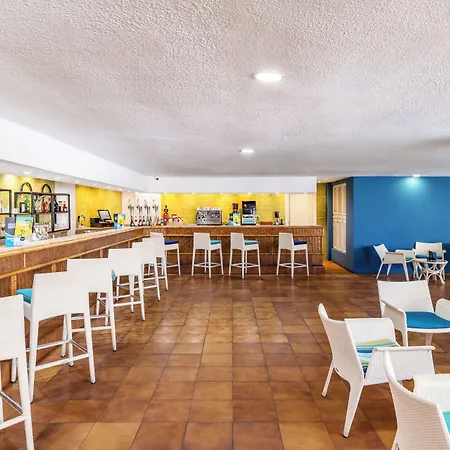 Szálloda Catalonia Oro Negro