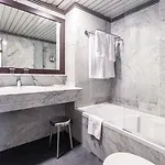 Catalonia Oro Negro Hotel 3*